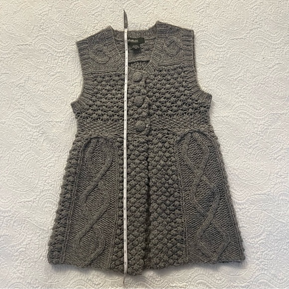 Eddie Bauer Sweater Vest - Picture 4 of 7